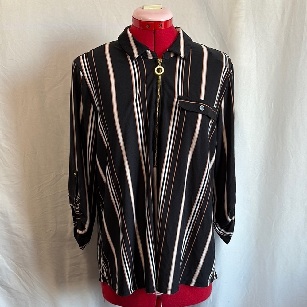 LL66 INC International Concepts Black and White Striped Blouse
